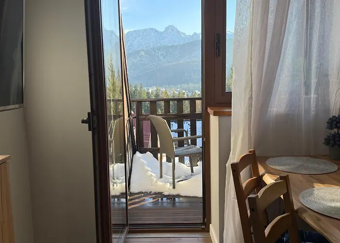 Zakohome- Centrum * كوشتيليسكا