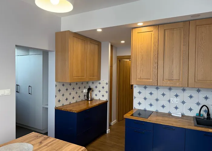 Zakohome- Centrum كوشتيليسكا